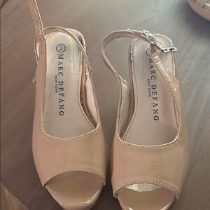 Marc Defang Pageant shoes size 2